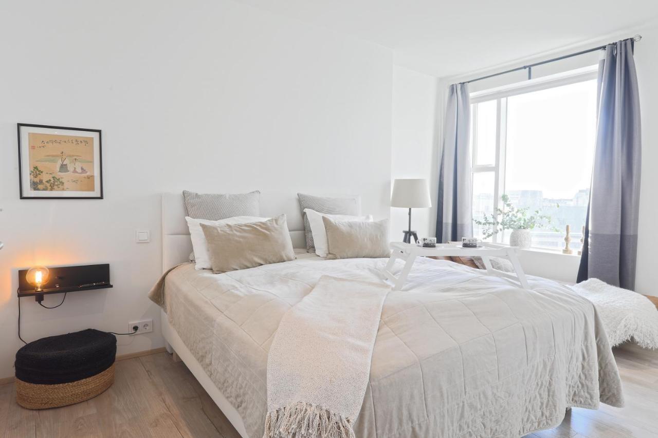 Salka Suites Luxury Apartment 2Br, 2 Bathrooms Рейкьявик Экстерьер фото